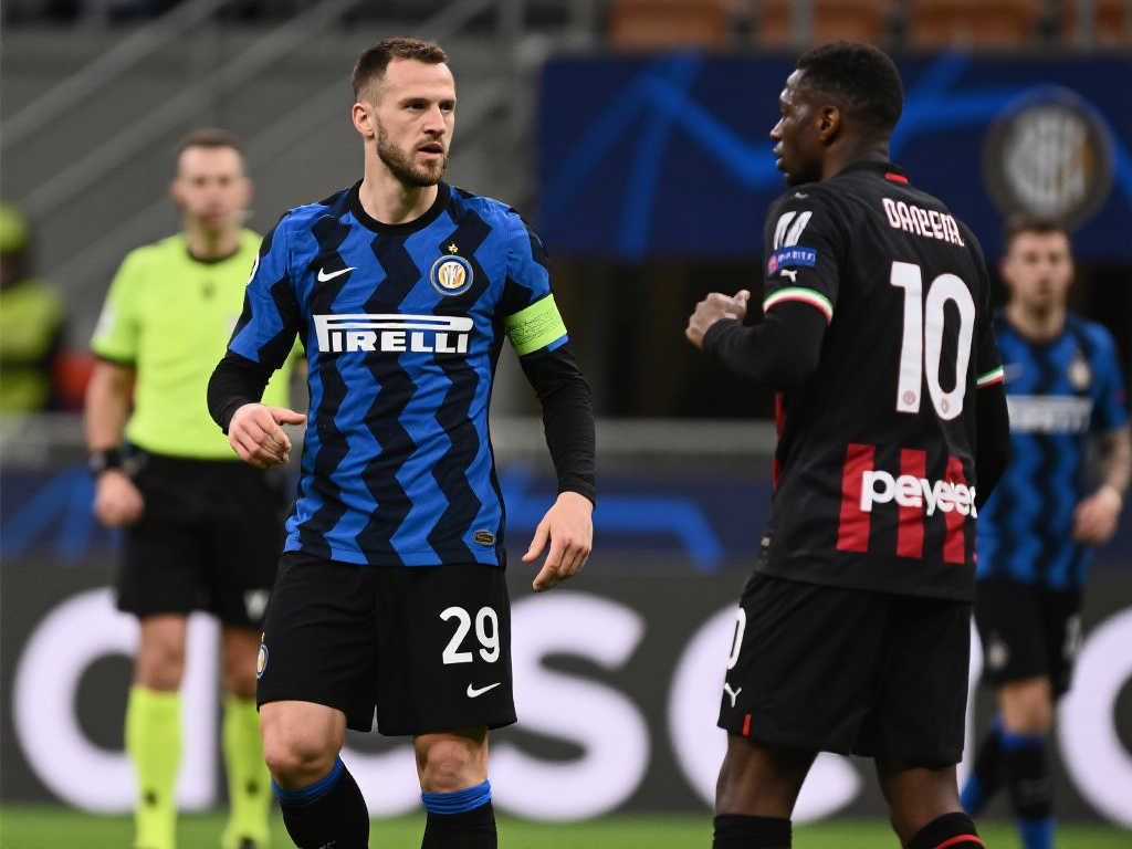 且性格中少 且性格中少