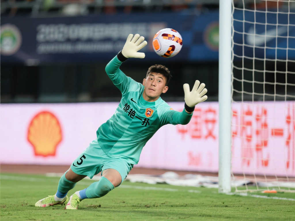 战略高度契 战略高度契